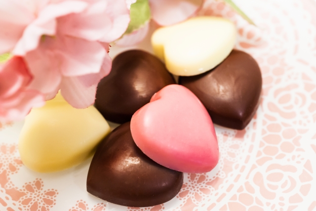バレンタインデー チョコと一緒に贈るプレゼント Happygift バレンタインデー チョコと一緒に贈るプレゼント Happygift